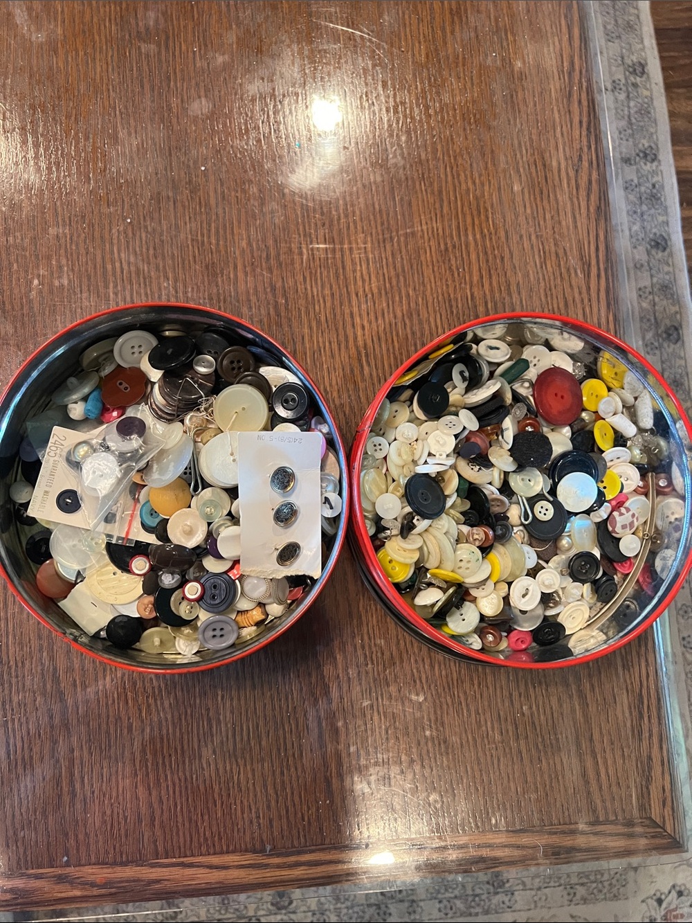 Mixed Sewing Buttons Tin Lot - Multicolor